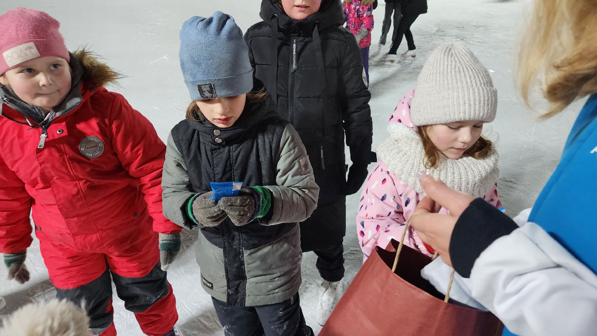 ступино, студия танцев на льду ступино, зима в подмосковье, парки подмосковья, парк ступино,