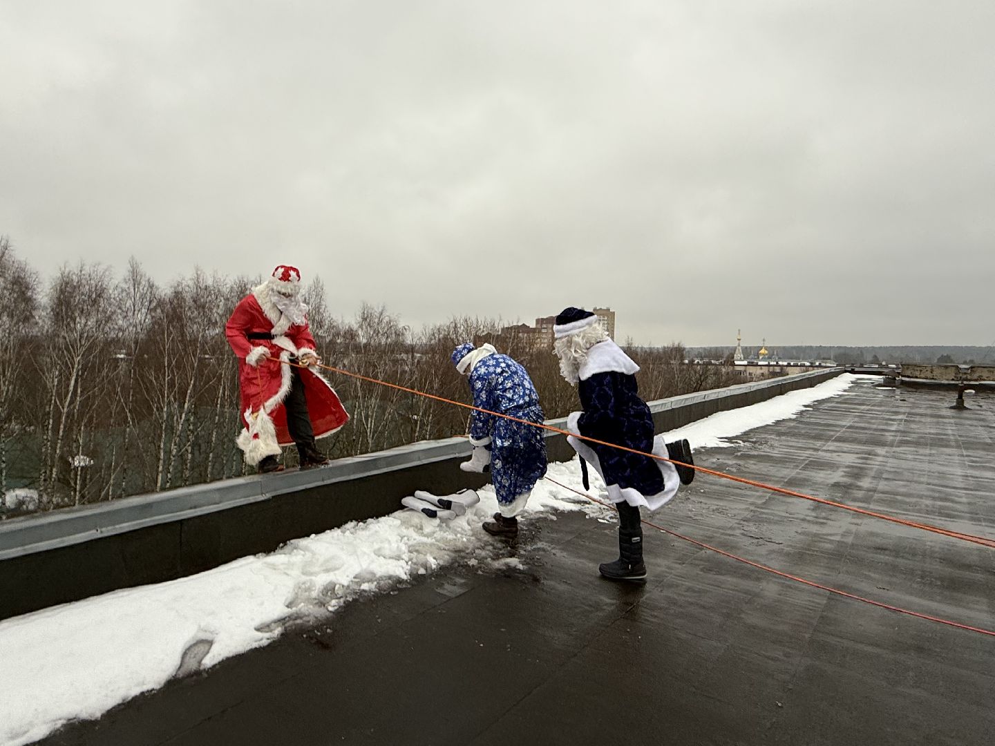 новый 2025 год, поздравление, дети, альпинисты,