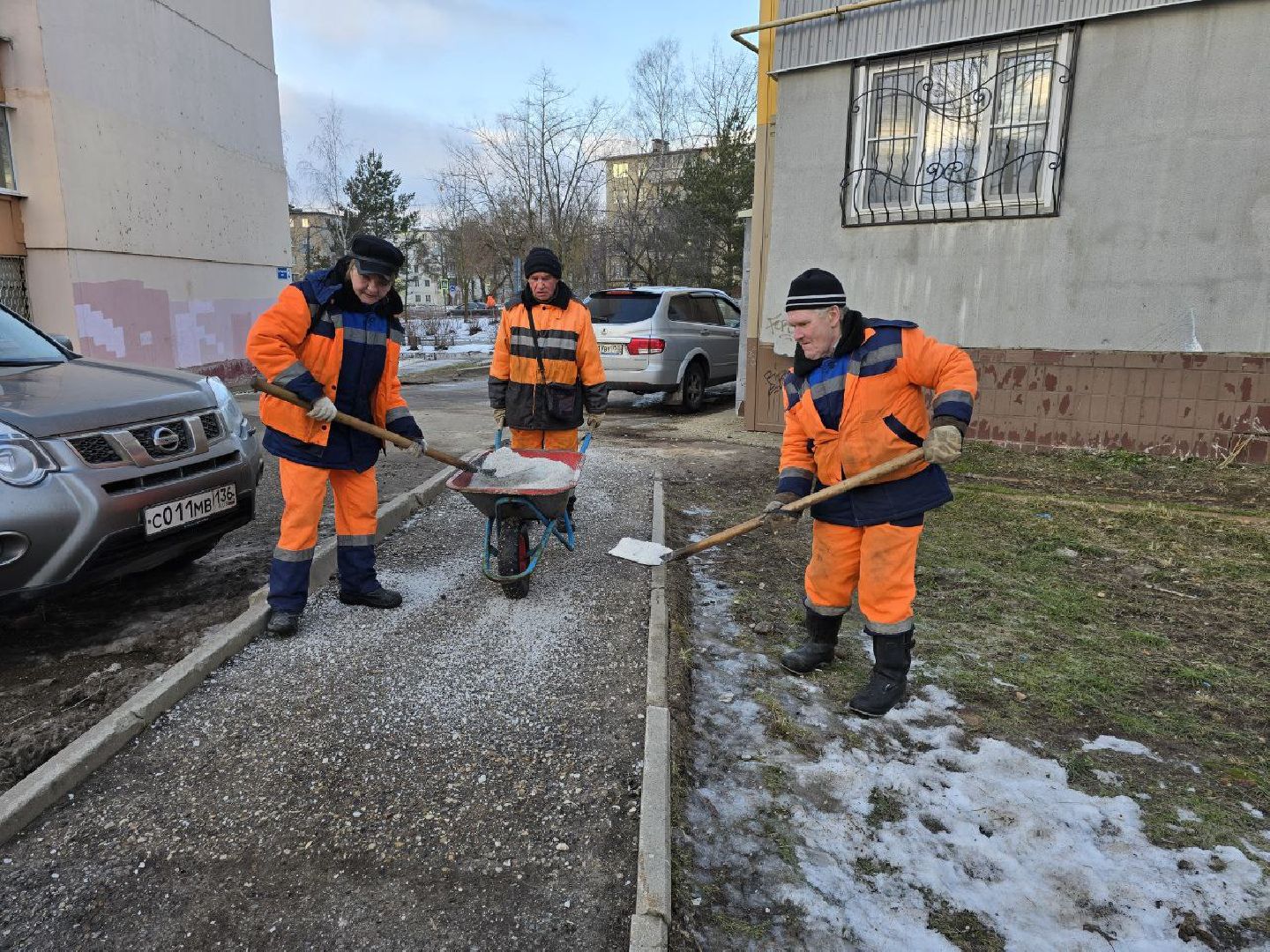 можайск, можайский городской округ, подмосковье, жкх, борьба с гололедом, непогода, коммунальщики, можайские коммунальщики, зима, вертикалки,
