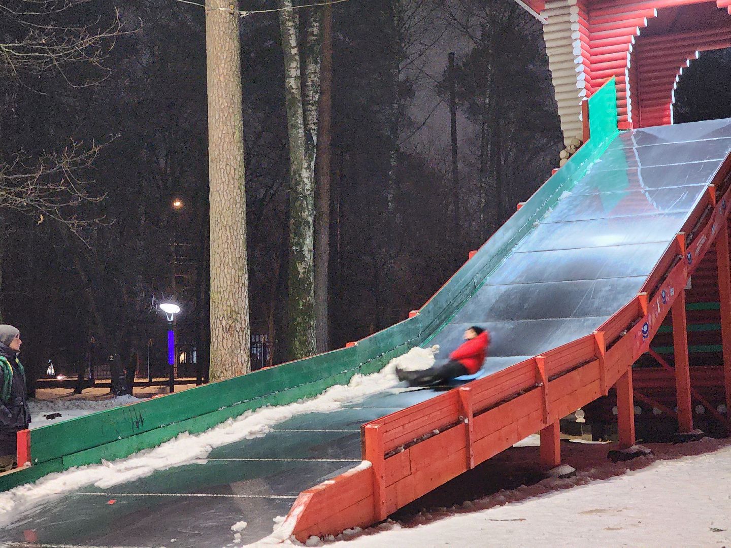 жители, общество, ногинск, центральный парк, зимние активности, горка, горка для тюбинга, вертикалки,