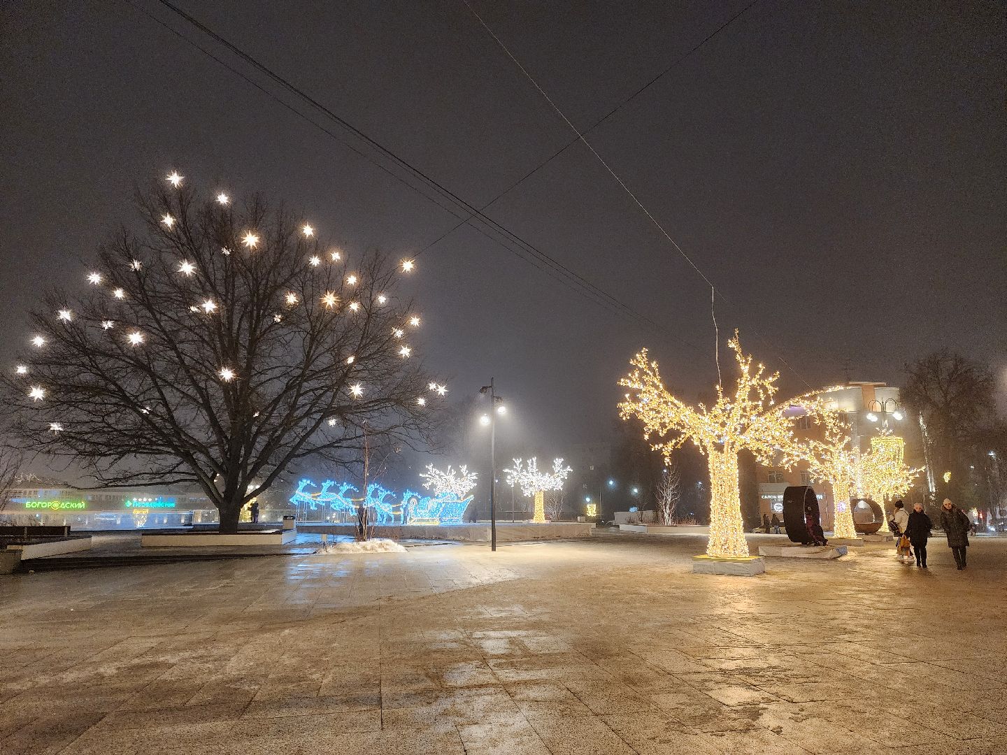 ногинск, жители, общество, новогодние украшения, фонтанная площадь, место для отдыха, фотосессия, вертикалки,