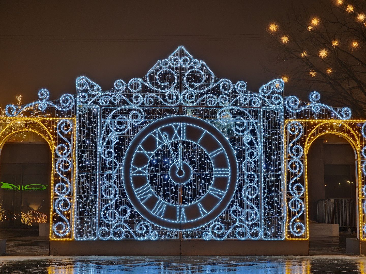 ногинск, жители, общество, новогодние украшения, фонтанная площадь, место для отдыха, фотосессия, вертикалки,