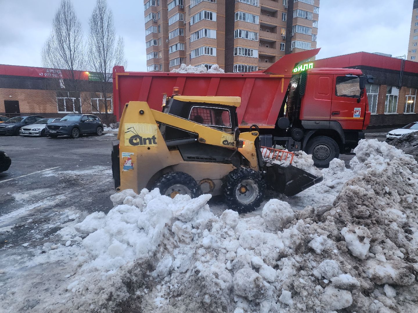 долгопрудный, мбу благоустройство, новые водники, вывоз снега, погрузчик, самосвал, вертикалки,