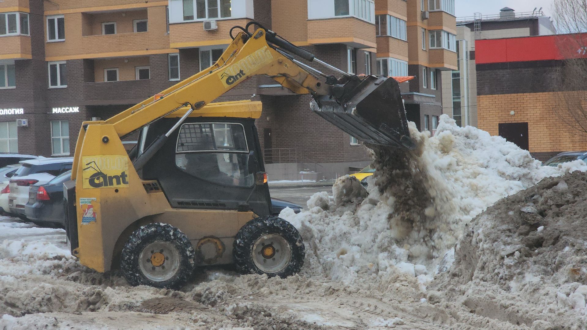 долгопрудный, мбу благоустройство, новые водники, вывоз снега, погрузчик, самосвал, вертикалки,