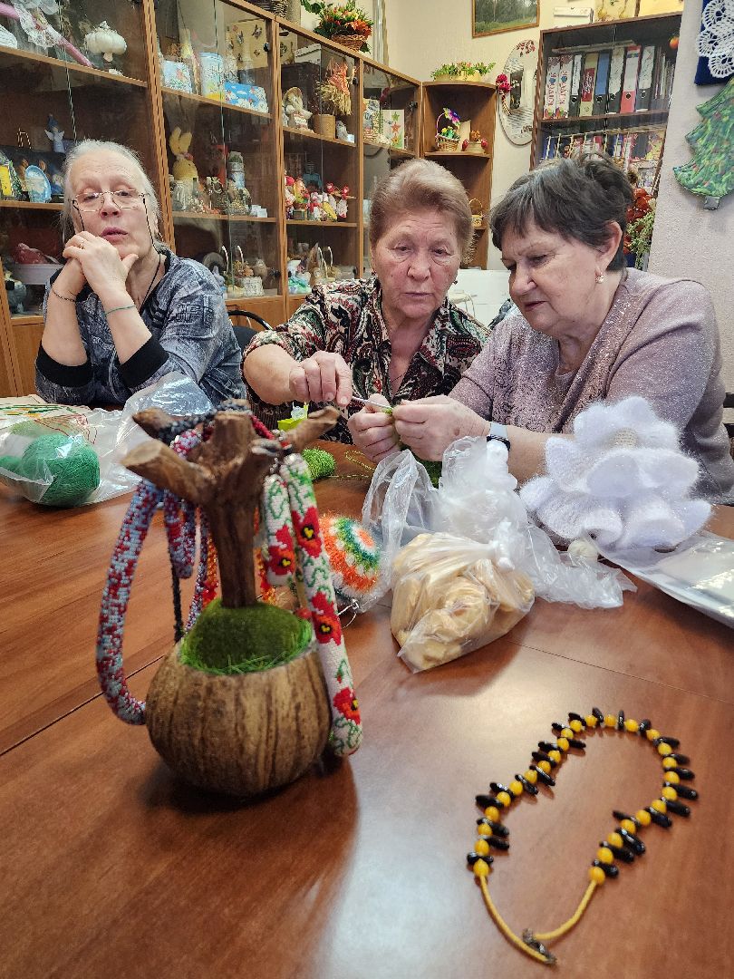фрязино, прикладное искусство, рукодельницы, активное долголетие, творческие занятия, вертикалки,