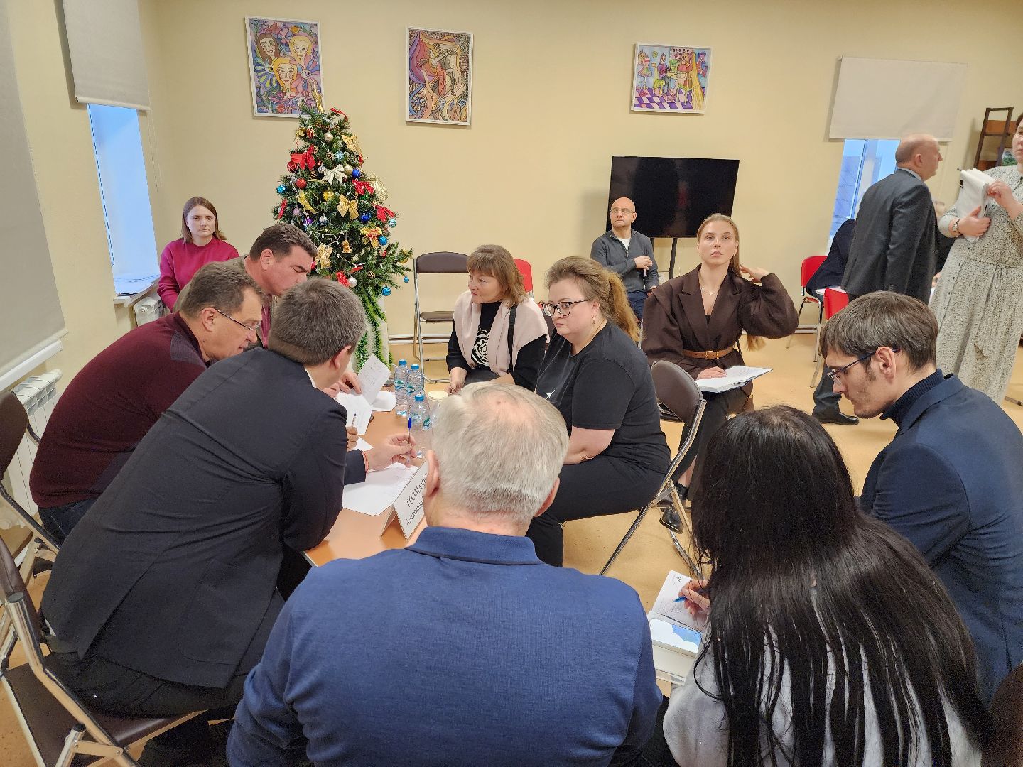 Выездная администрация, Жители, Общество, Власть, Село, Деревня,