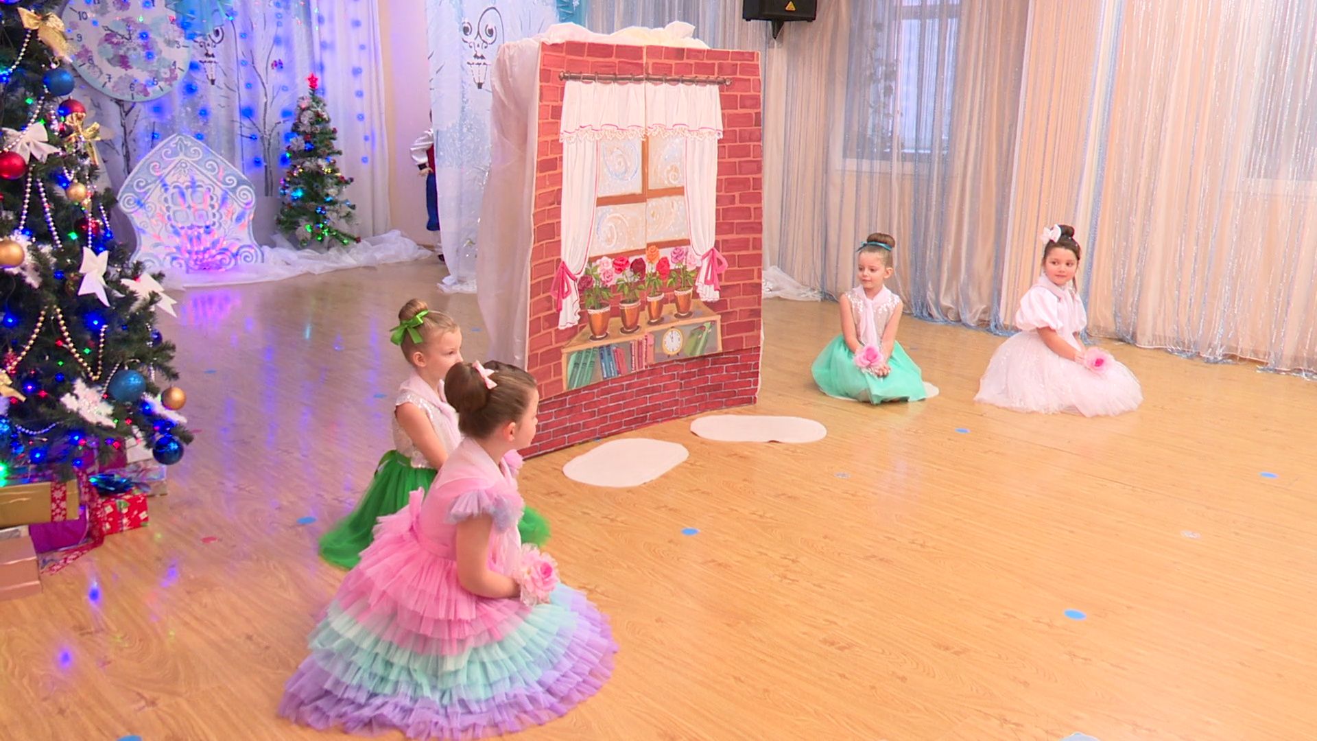 реутов, вертикалки, детский сад, образование, утренник, снежная королева, сказка, кай, герда, вечность,