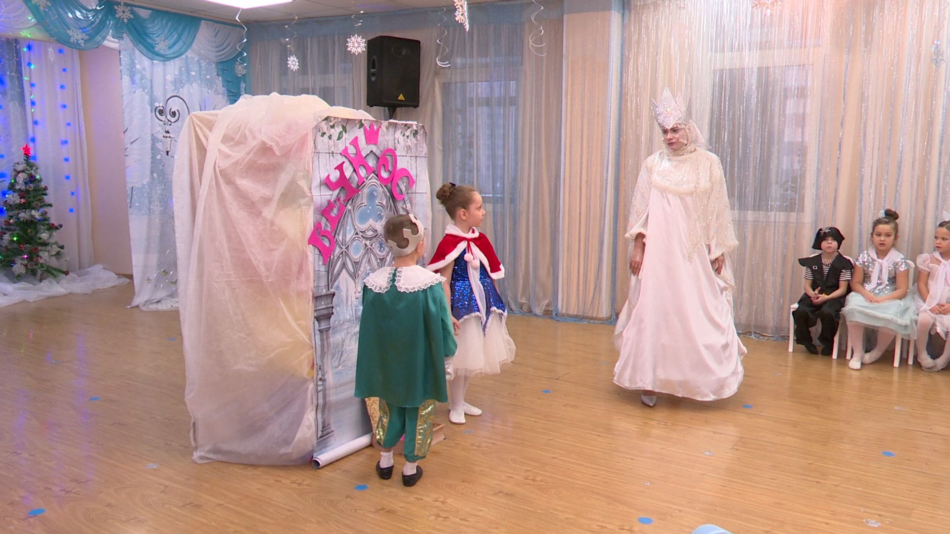 реутов, вертикалки, детский сад, образование, утренник, снежная королева, сказка, кай, герда, вечность,