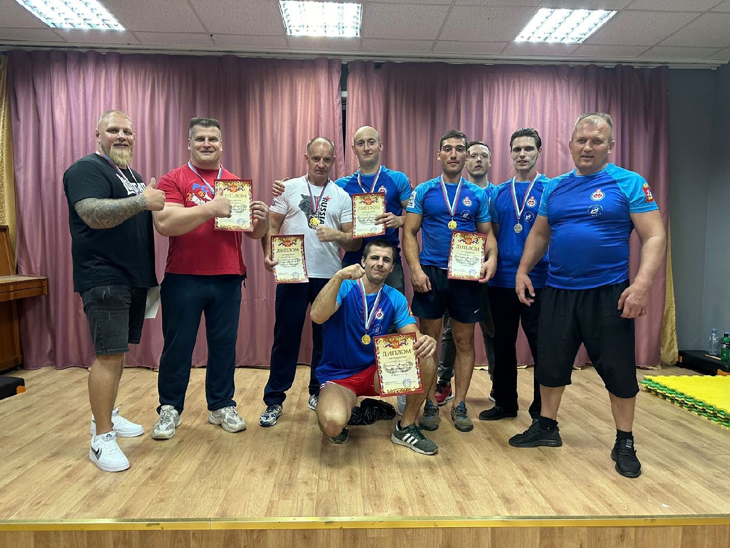 лотошино, армрестлинг, армспорт, лотошинские медведи, соревнования,