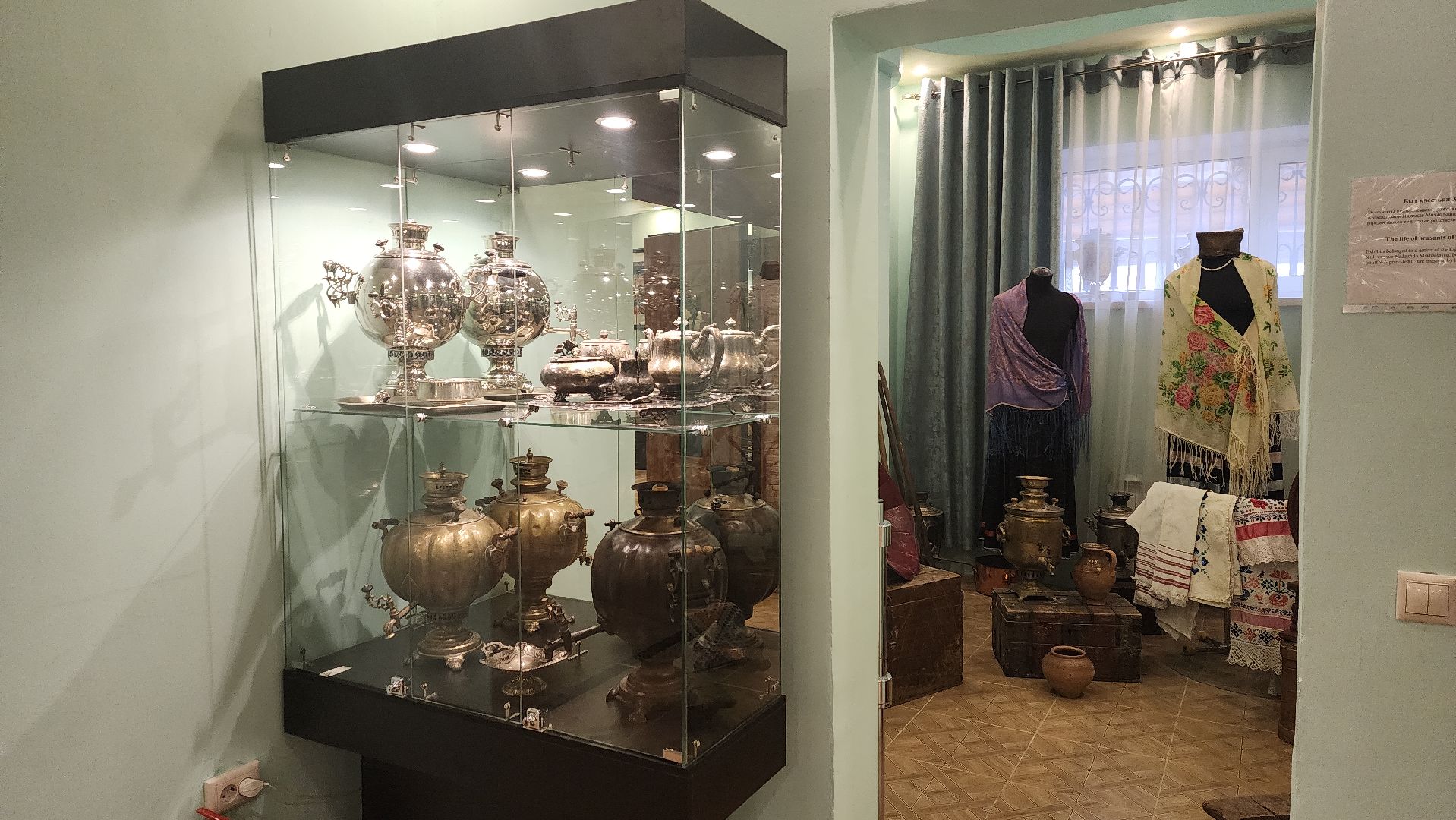 вертикалки, ивантеевка, музей самоваров, коллекционирование, коллекционер, старинные вещи, русский мир, экспозиция, экспонаты,