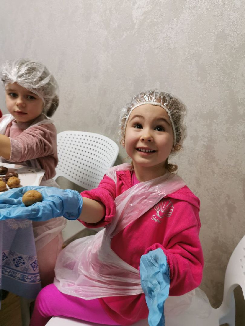 вертикалки, ивантеевка, дети, дети с овз, центр социального обслуживания, мастер-класс, конфеты, благотворительная акция, кулинария,