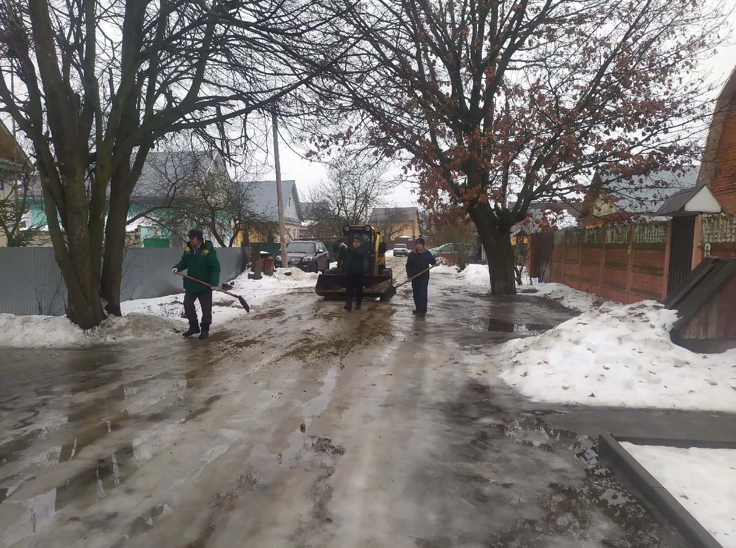 гололед, обработка дорог, ЖКХ, Лосино-Петровский,