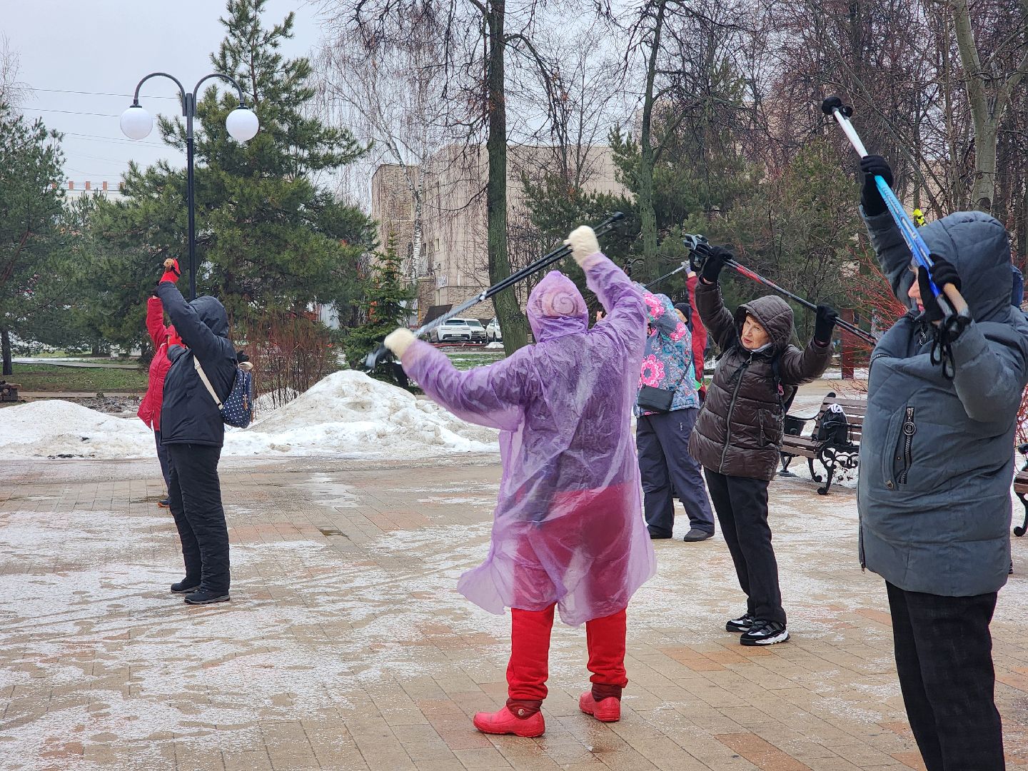 активное долголетие, центральный парк, гимнастика,