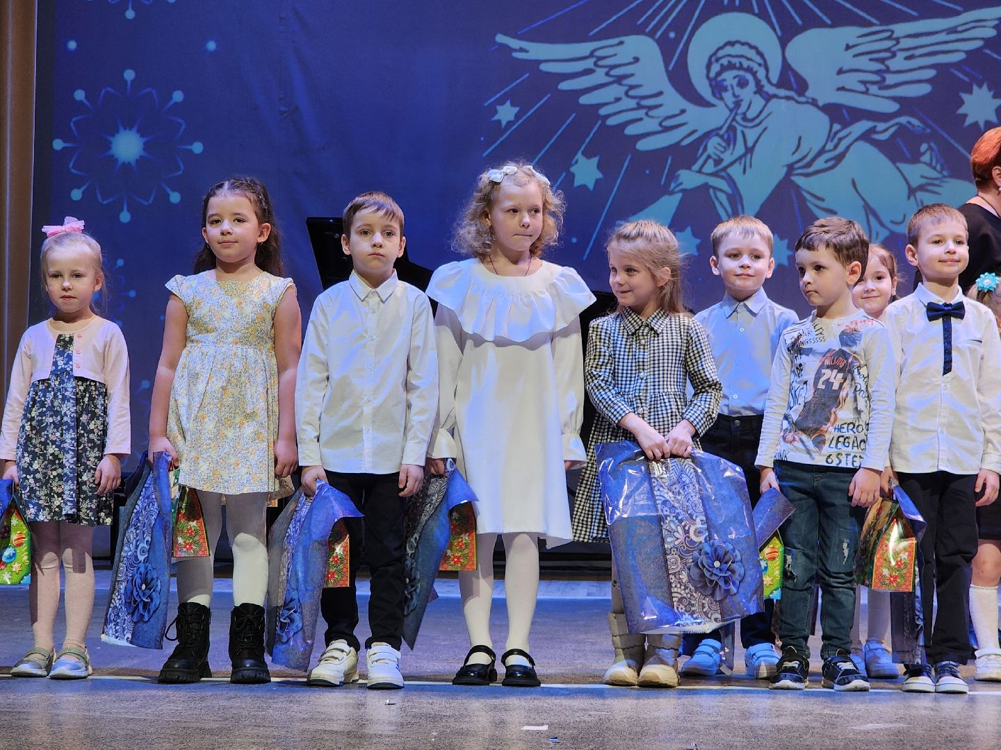 фрязино, творческий конкурс, рождество, детское творчество, награждение,