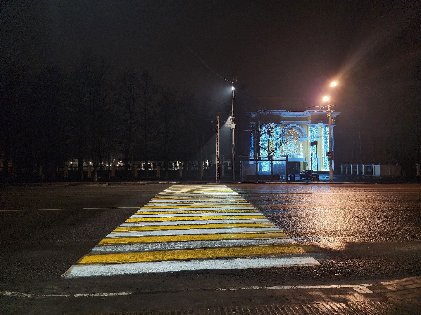 Коломна, проекционный пешеходный переход, вертикалки,