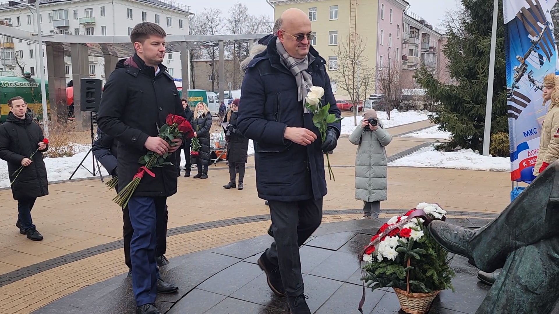 королёв, возложение цветов, памятная дата, день рождения сергея королева