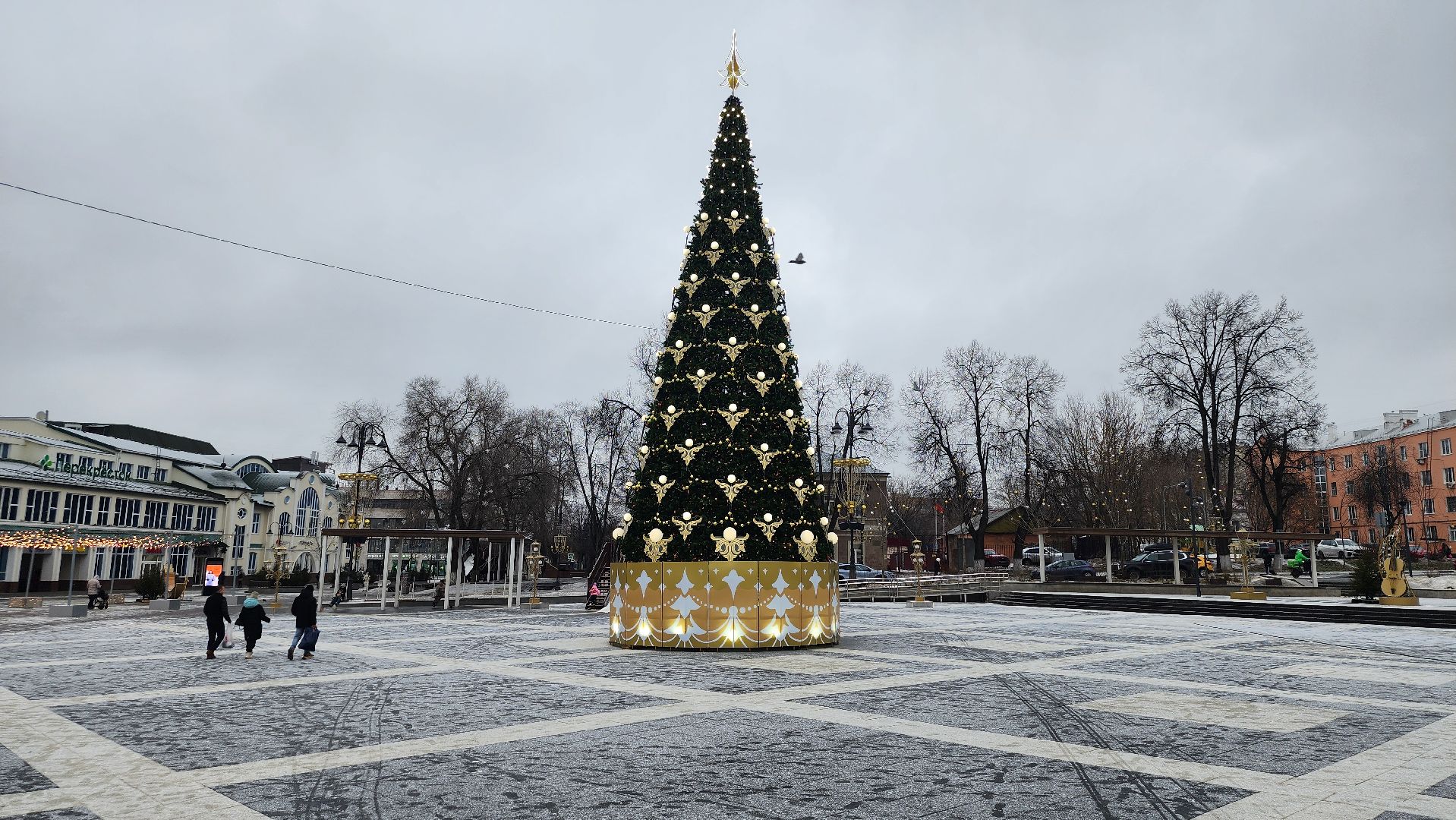 конкурс Елки России, Елка Богородский бал, Фонтанная площадь, Ногинск, Богородский городской округ,