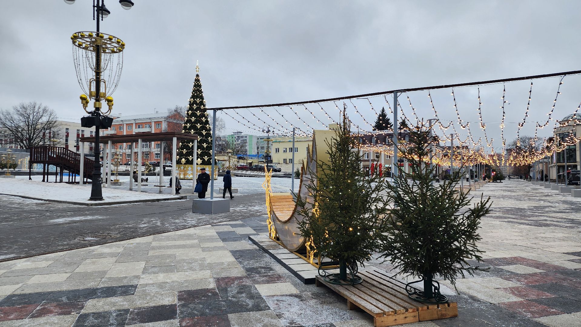 конкурс Елки России, Елка Богородский бал, Фонтанная площадь, Ногинск, Богородский городской округ,