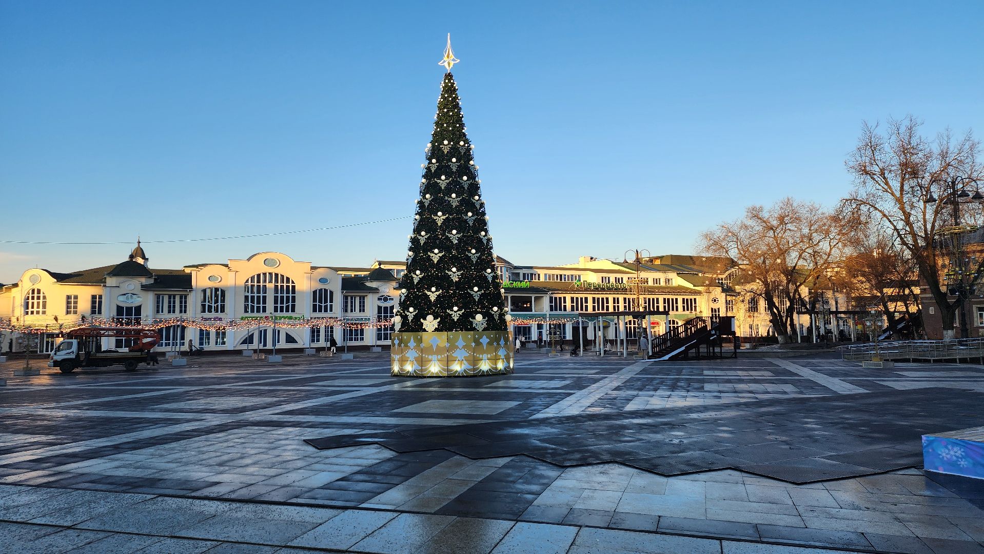 конкурс Елки России, Елка Богородский бал, Фонтанная площадь, Ногинск, Богородский городской округ,