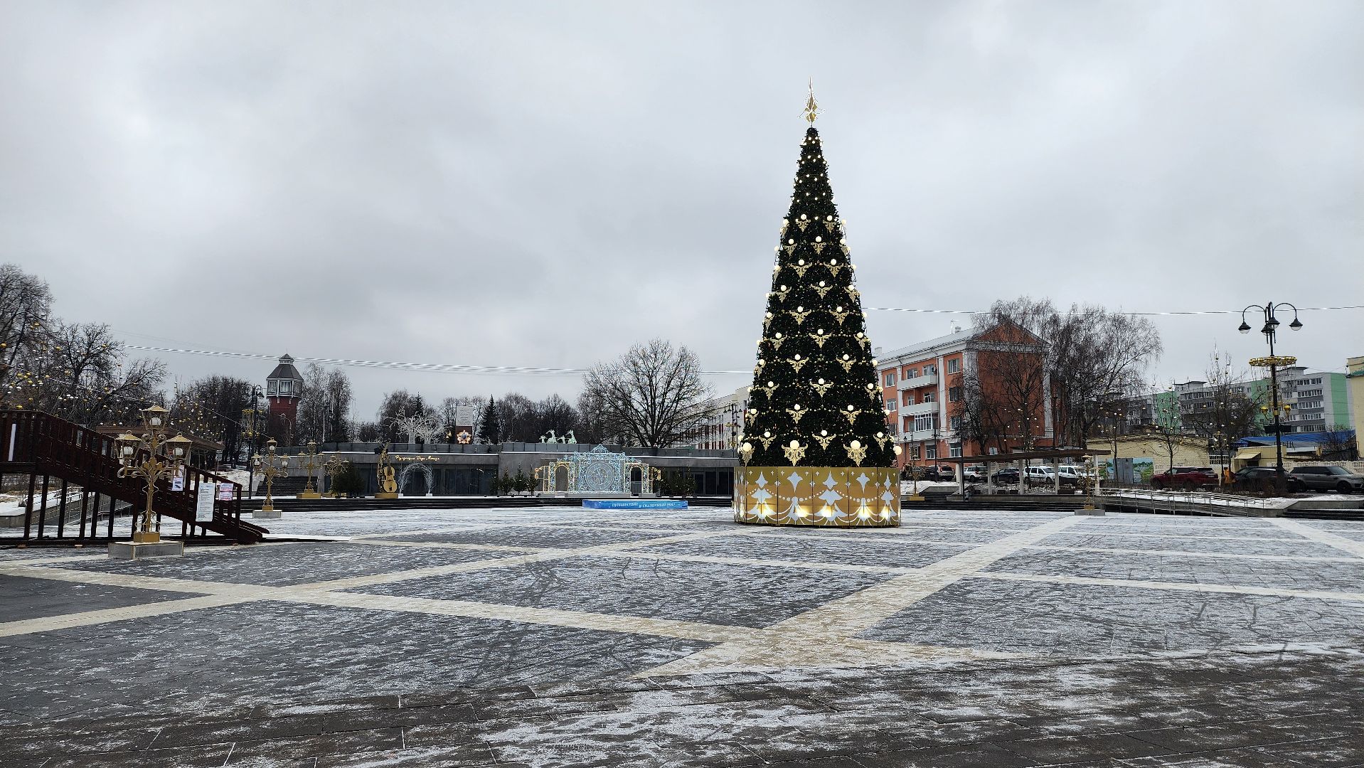 конкурс Елки России, Елка Богородский бал, Фонтанная площадь, Ногинск, Богородский городской округ,