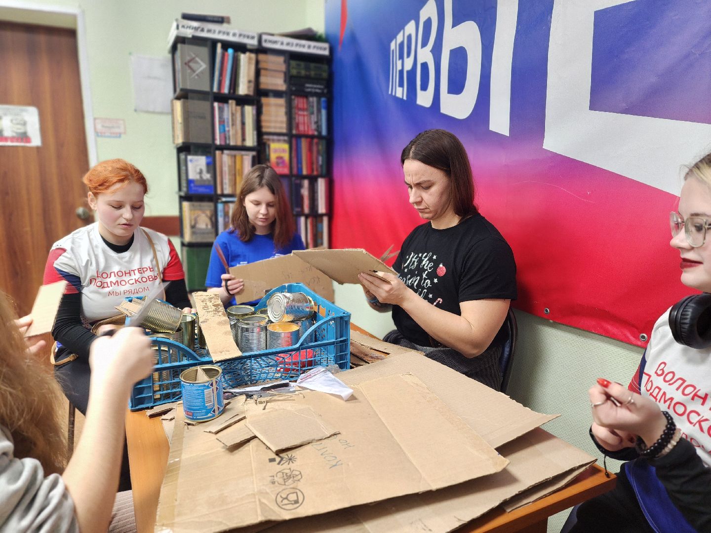 воскресенск, волонтеры, свечи, поддержка бойцов сво,