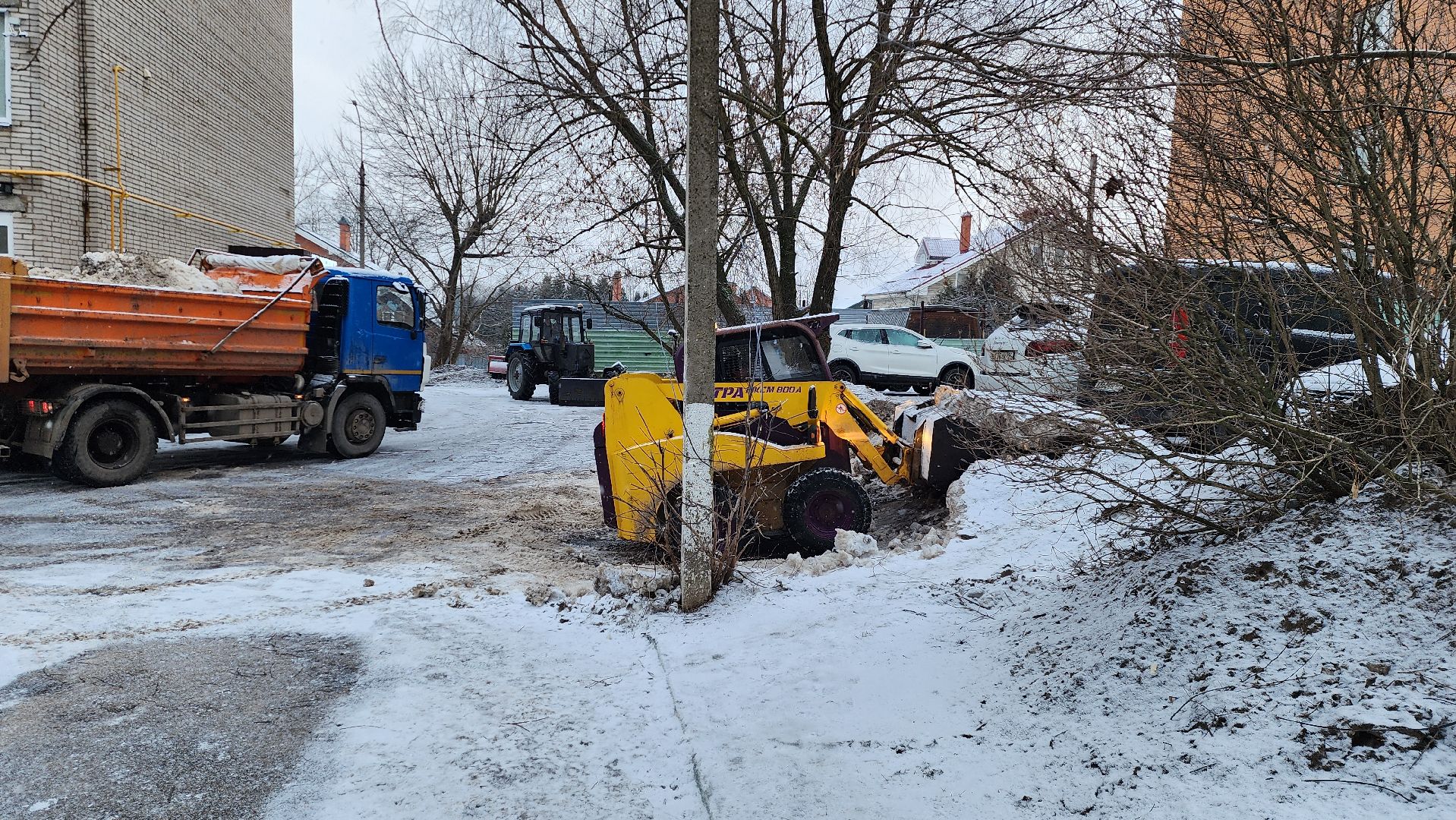уборка снега, благоустройство, истра, вывоз снега, вертикалки,