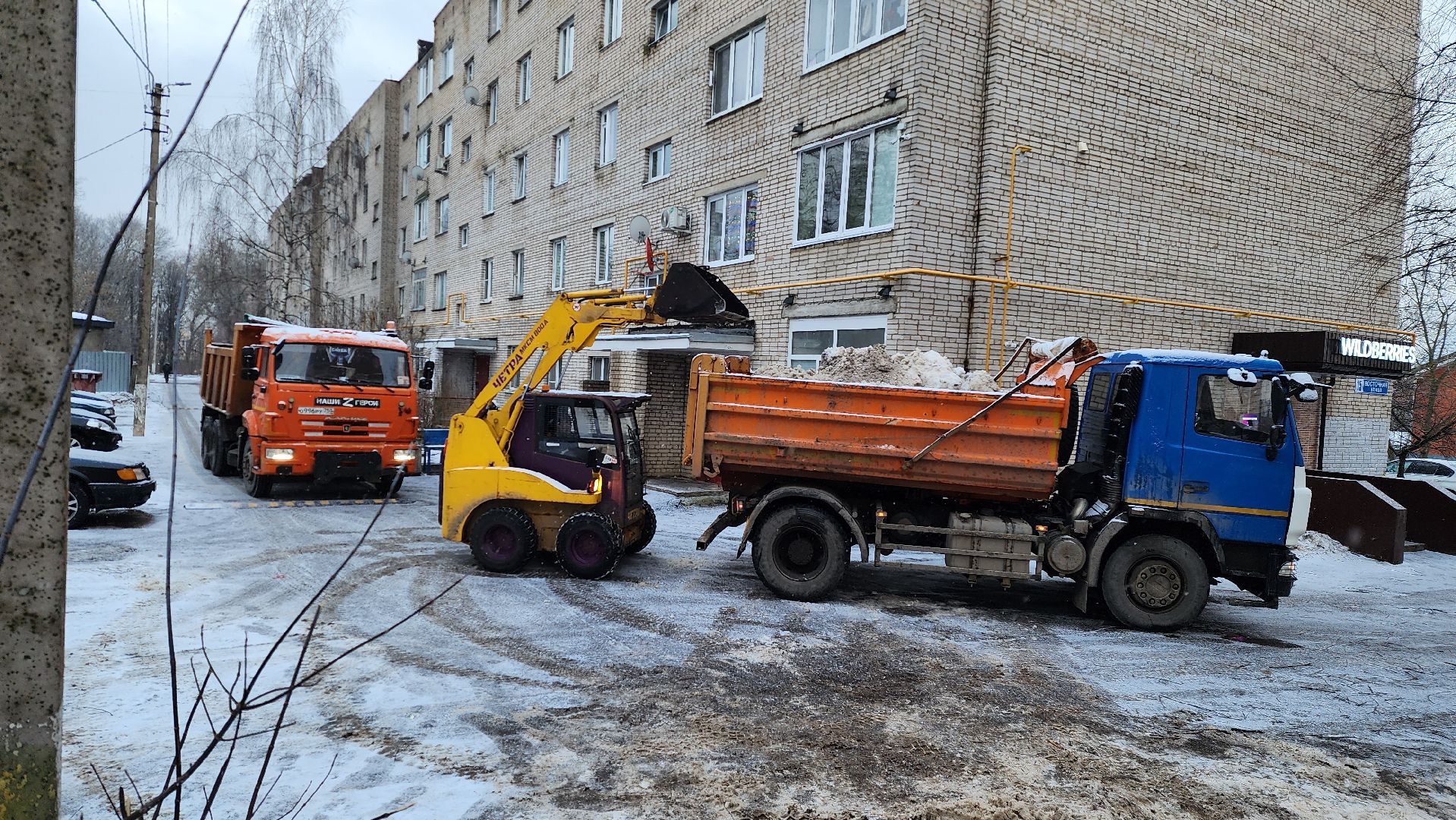 уборка снега, благоустройство, истра, вывоз снега, вертикалки,