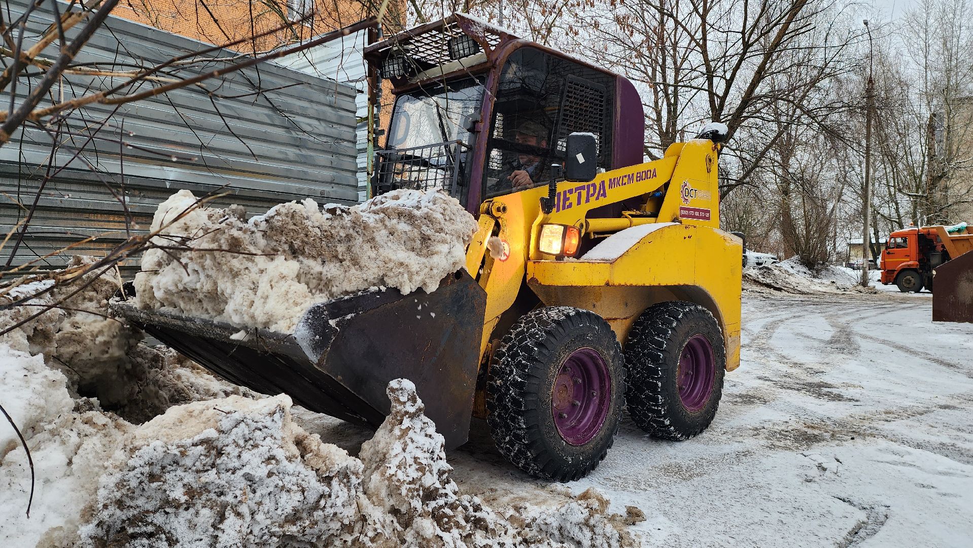 уборка снега, благоустройство, истра, вывоз снега, вертикалки,