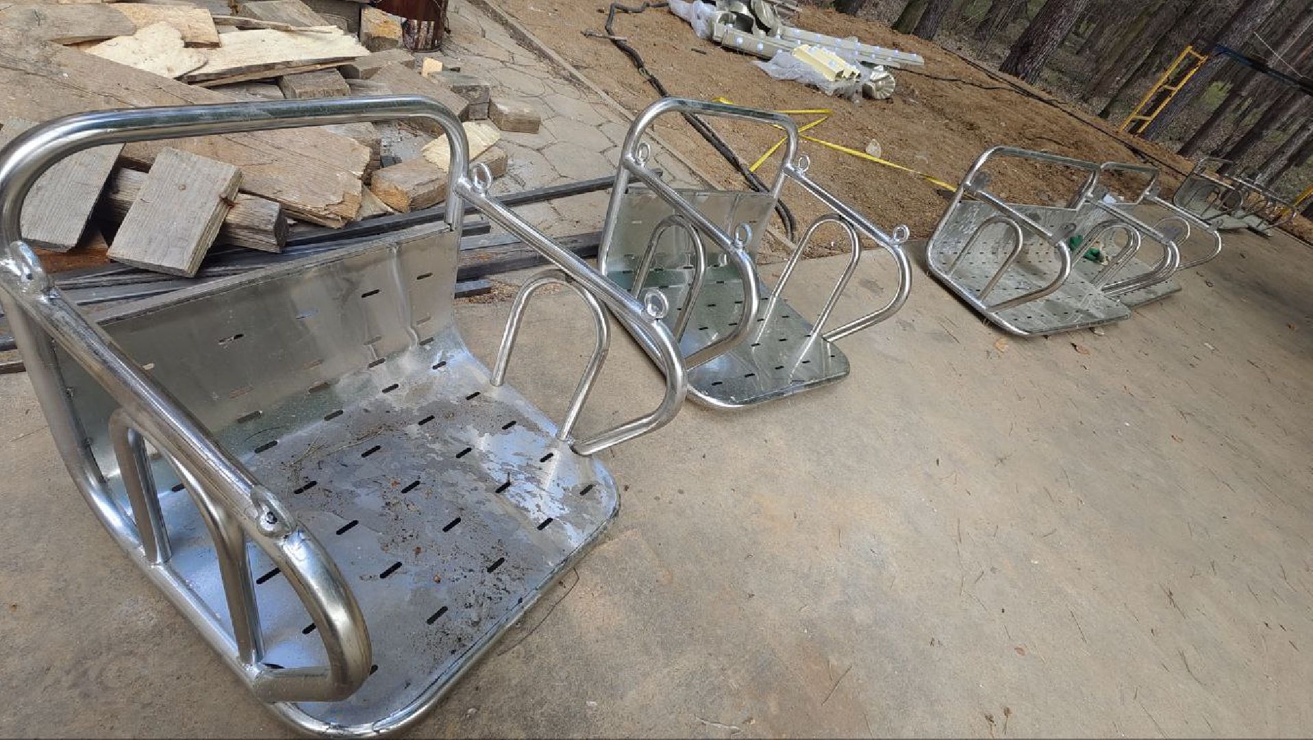 Парк Ёлочки, Подмосковные парки, карусель