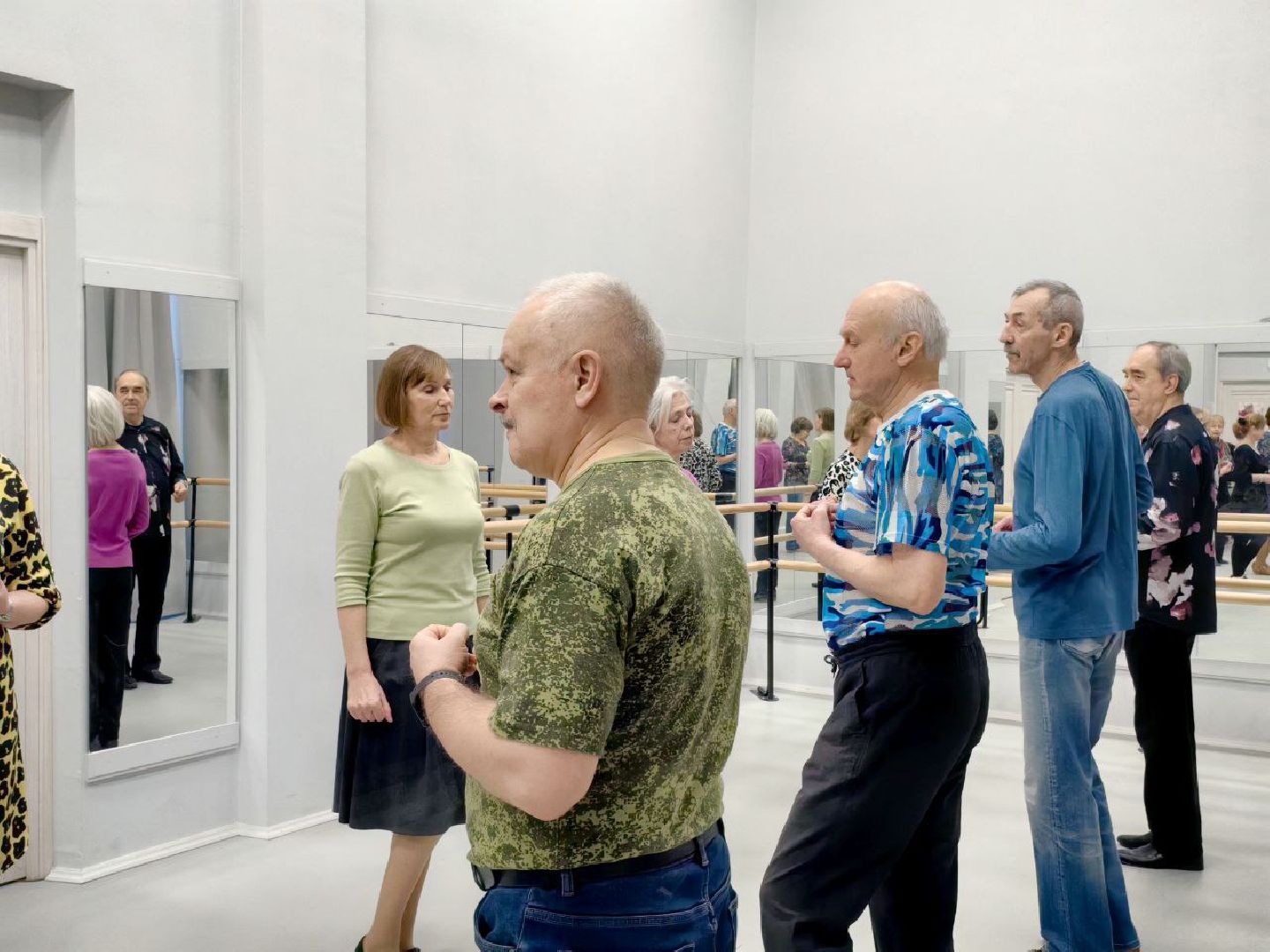 активное долголетие, танцы, вальс, танго,