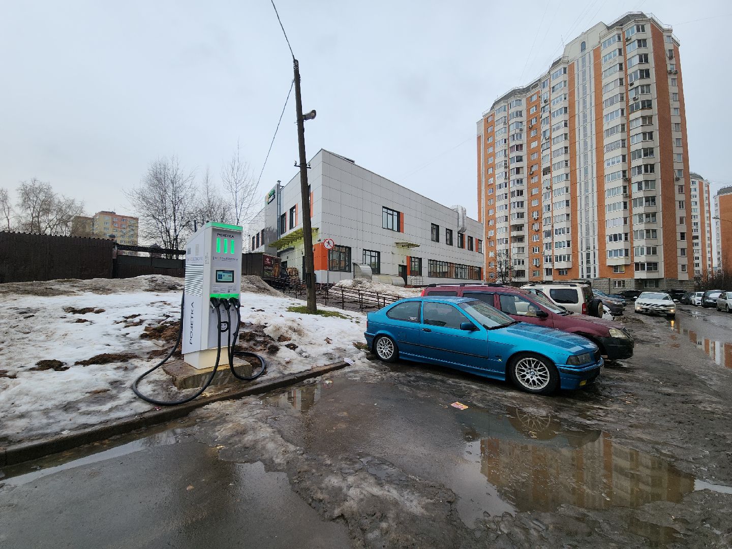 красногорск, вертикалки, электрозарядные станции,