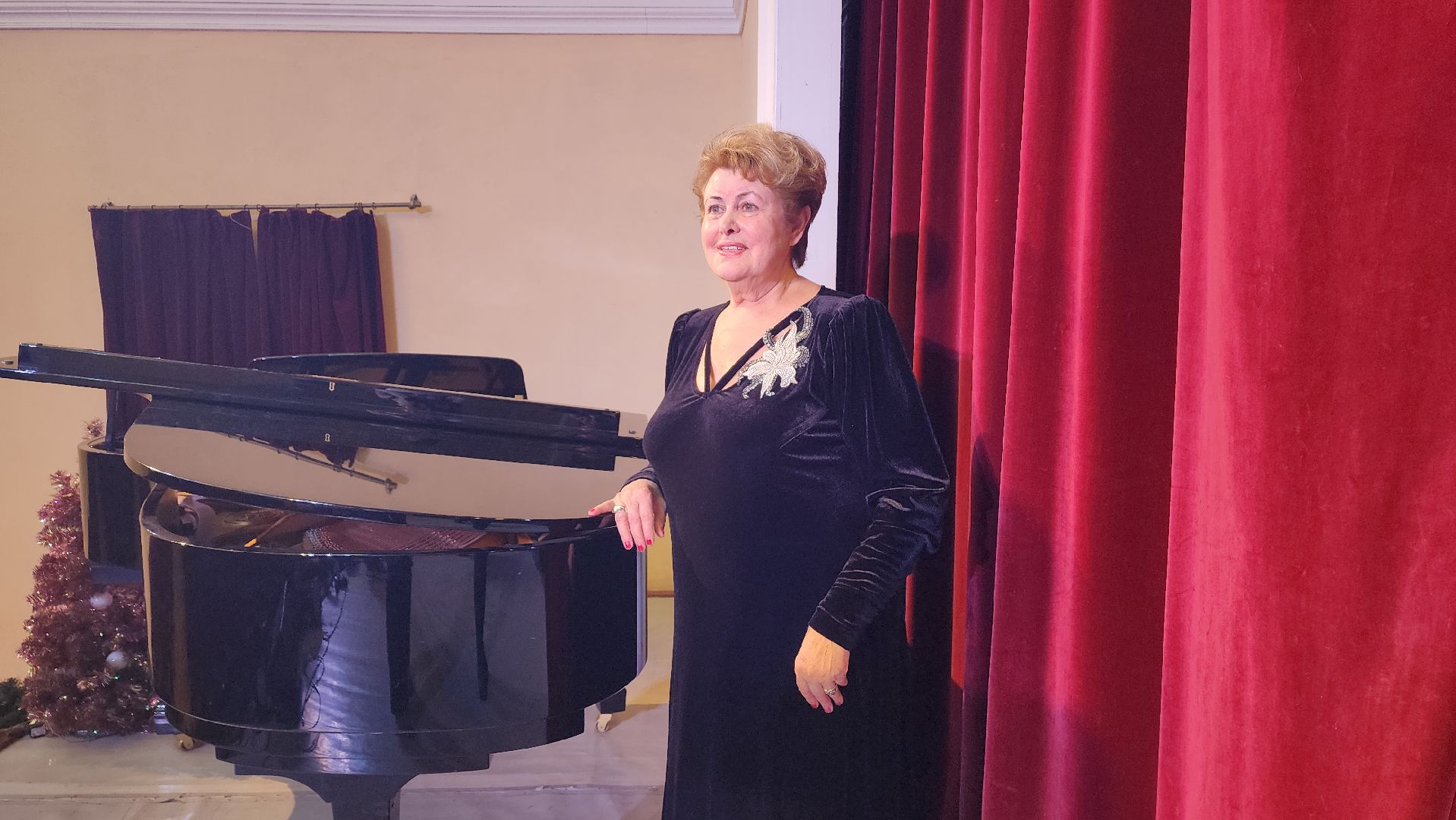 вертикалки, пушкино, концерт, хор, рождество христово, духовные песни, русские народные песни, эстрада, зрители, святки,