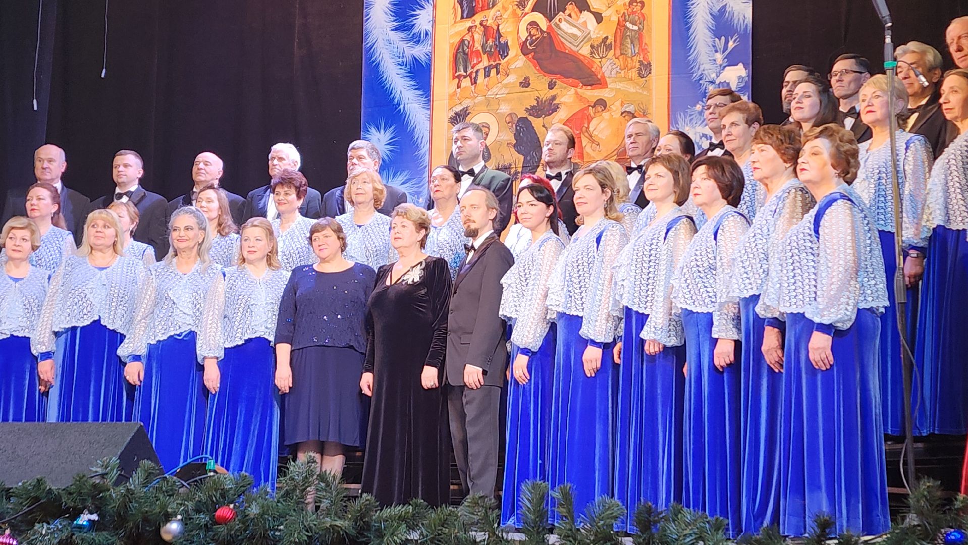 вертикалки, пушкино, концерт, хор, рождество христово, духовные песни, русские народные песни, эстрада, зрители, святки,