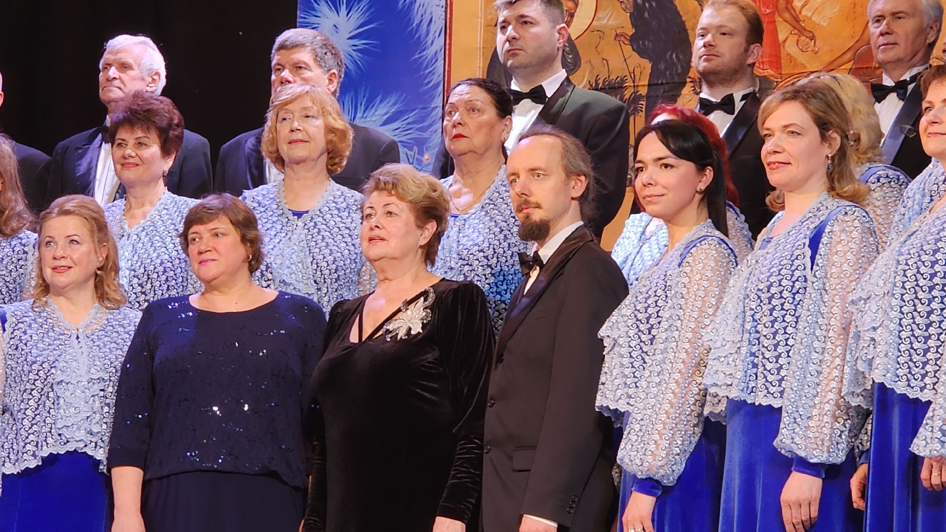 вертикалки, пушкино, концерт, хор, рождество христово, духовные песни, русские народные песни, эстрада, зрители, святки,