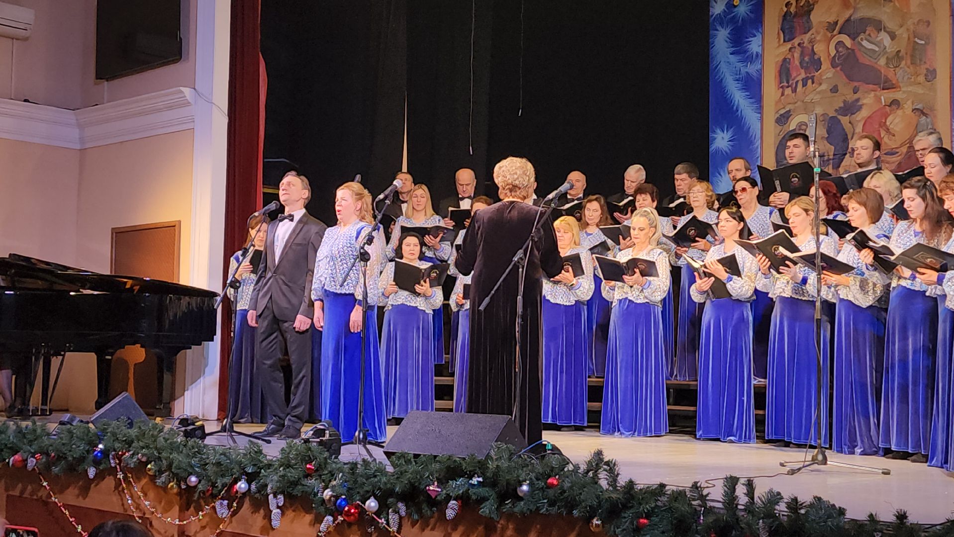 вертикалки, пушкино, концерт, хор, рождество христово, духовные песни, русские народные песни, эстрада, зрители, святки,