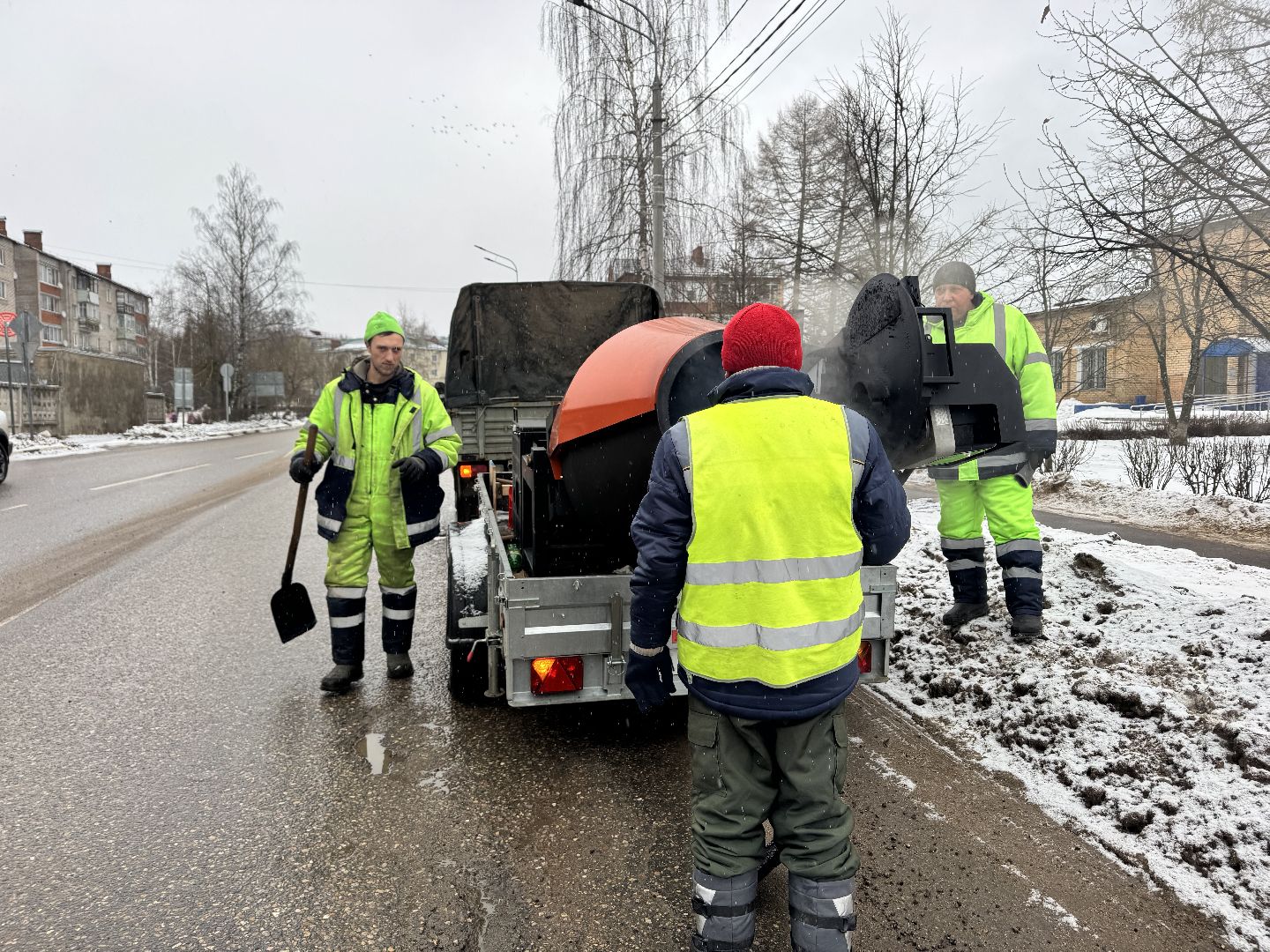 ямочный ремонт, ямочный ремонт дорог, шаховская, вертикалки,