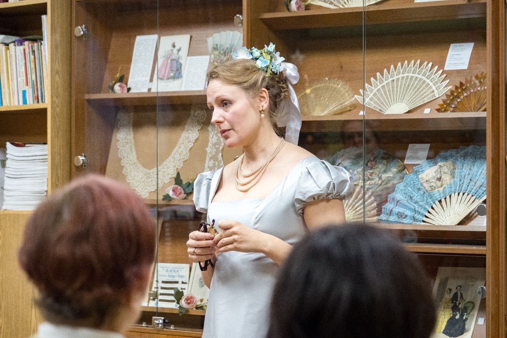 музей на ладони, лыткаринский музей, лыткарино, Этюд о балах, веерах и нравах, екатерина андрейченко,