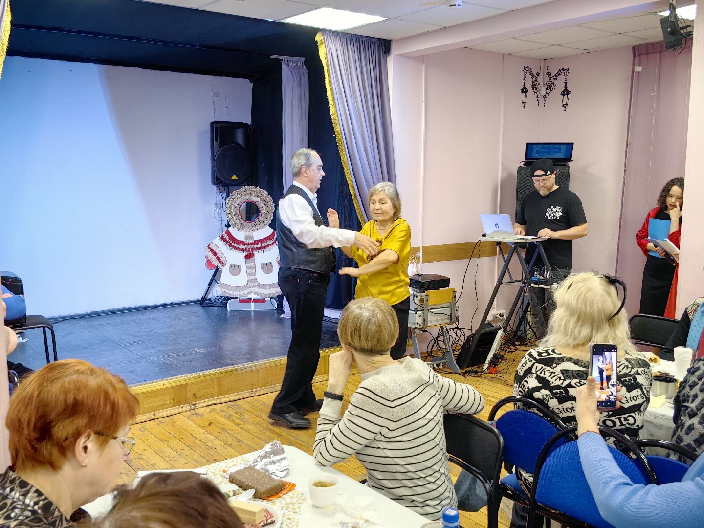 совет ветеранов, старый новый год, стихи, танцы, дом культуры,