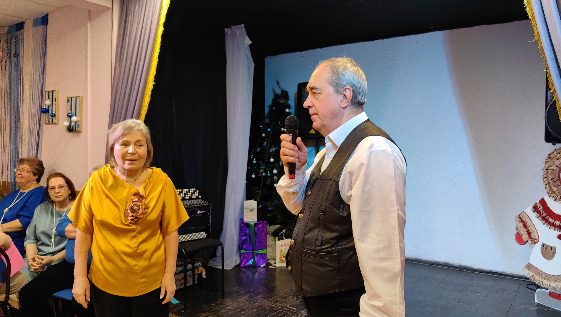 совет ветеранов, старый новый год, стихи, танцы, дом культуры,