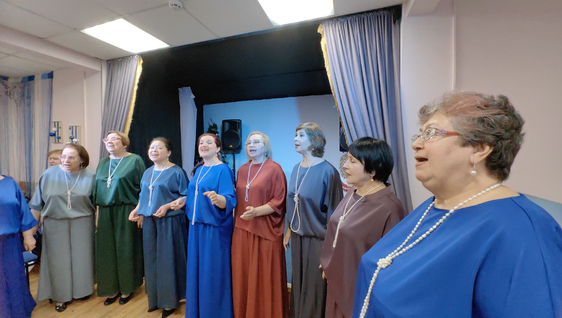 совет ветеранов, старый новый год, стихи, танцы, дом культуры,