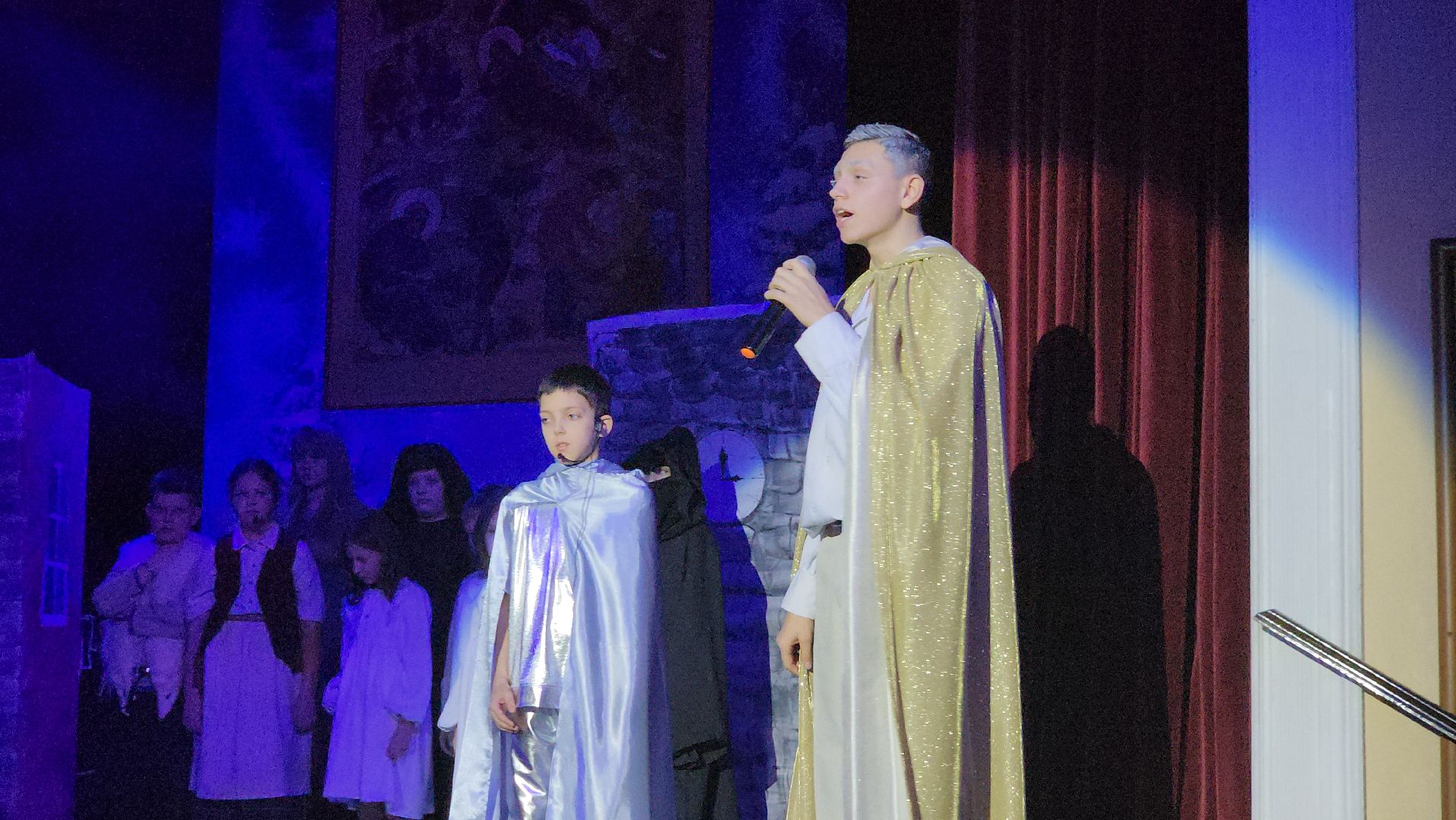 вертикалки, пушкино, рождество христово, спектакль, театральная студия, троицкий храм, дети, рождественская сказка, рождественская елка, театральная постановка,