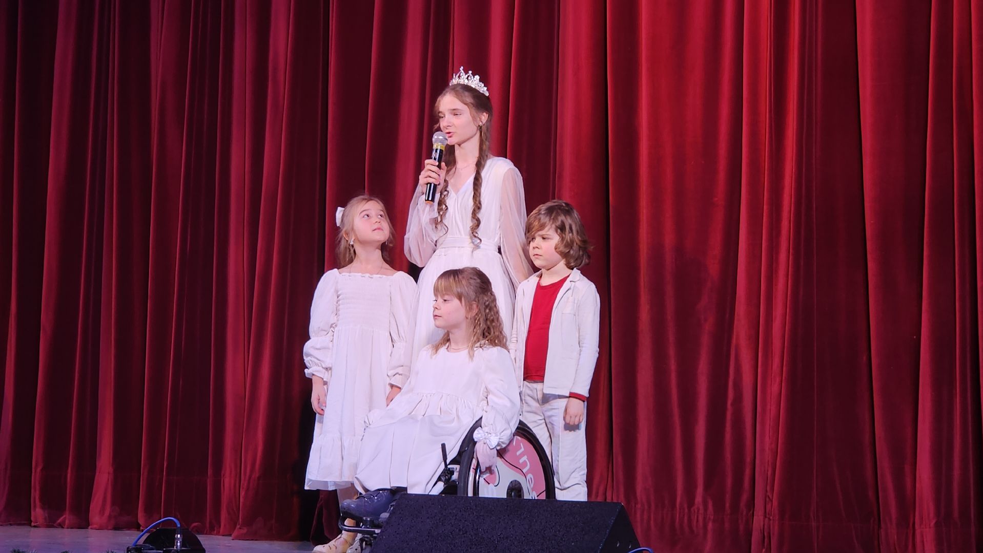 вертикалки, пушкино, рождество христово, спектакль, театральная студия, троицкий храм, дети, рождественская сказка, рождественская елка, театральная постановка,