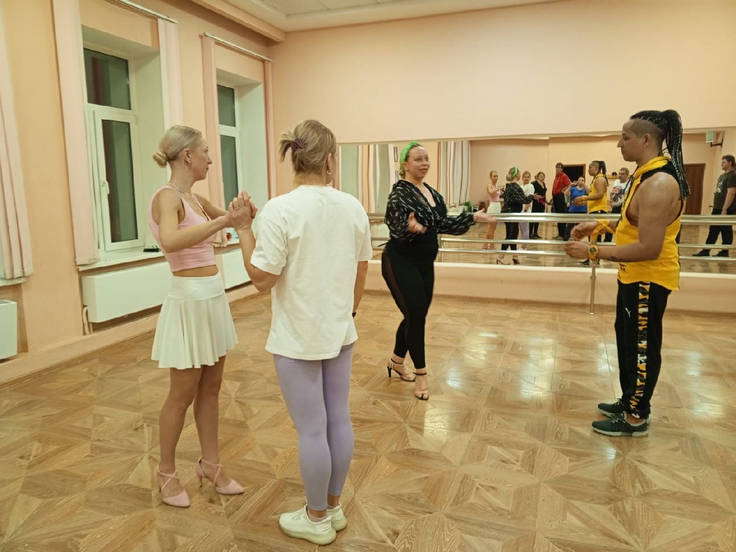 вертикалки, пушкинский, латиноамериканские танцы, мастер-класс, дом культуры, куба, певец, поселок, энергия, музыка,