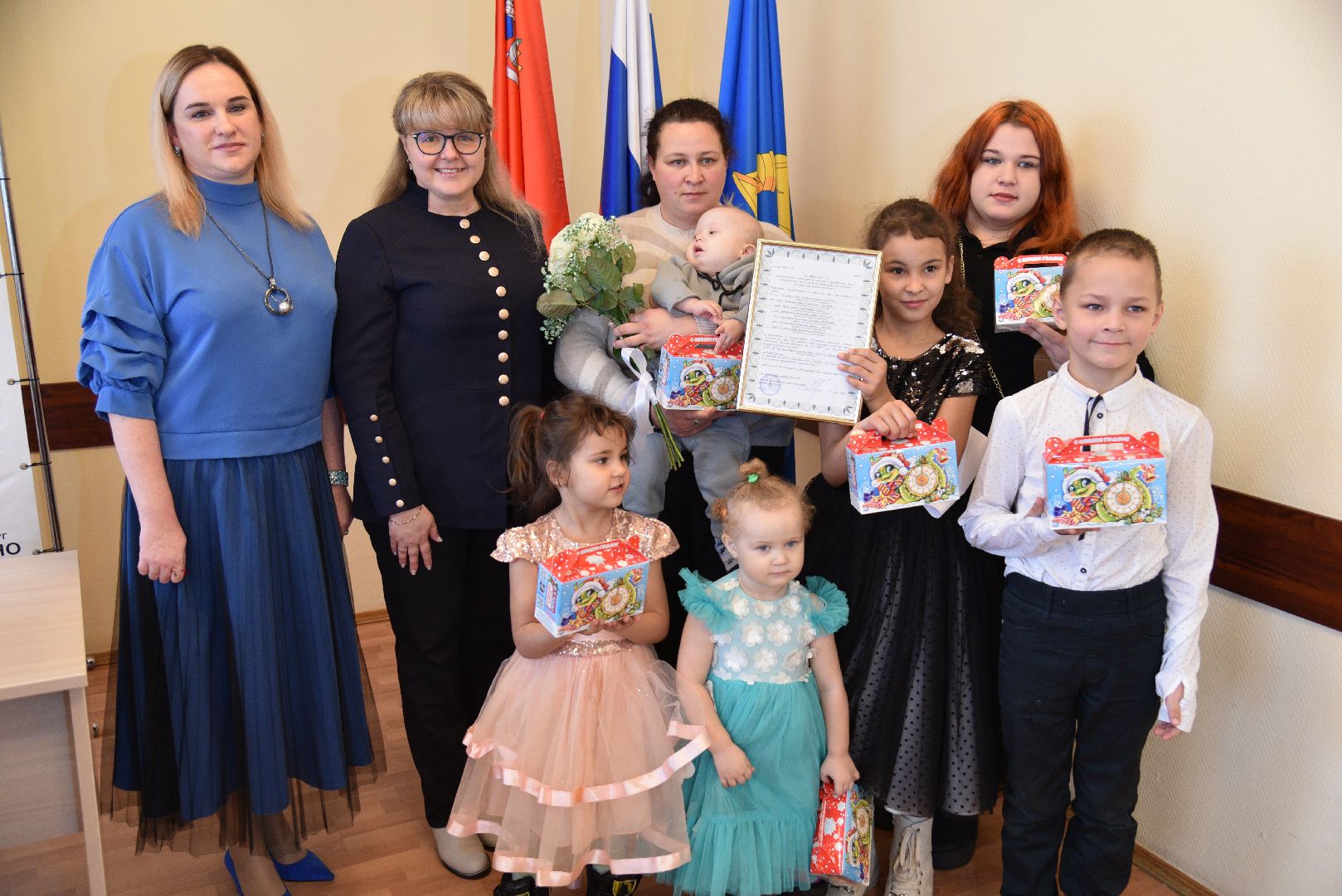 лотошино, дети, многодетная семья, молодая семья, жилище,