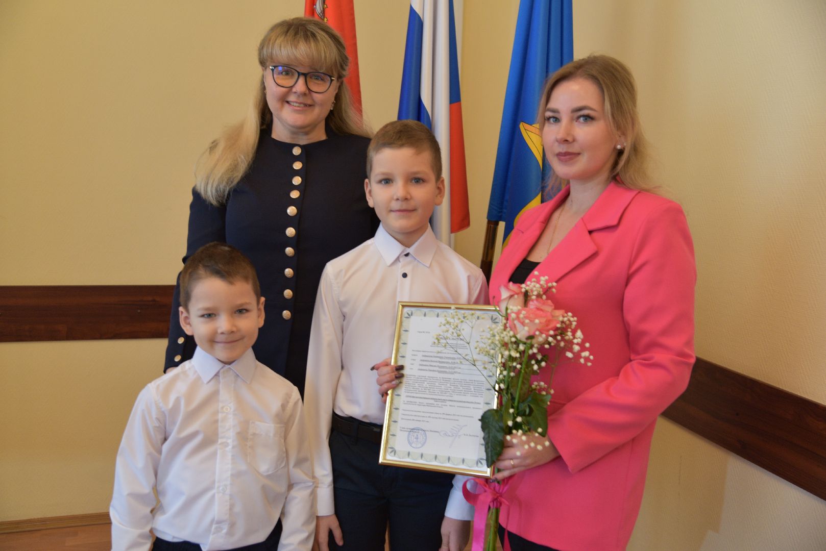 лотошино, дети, многодетная семья, молодая семья, жилище,