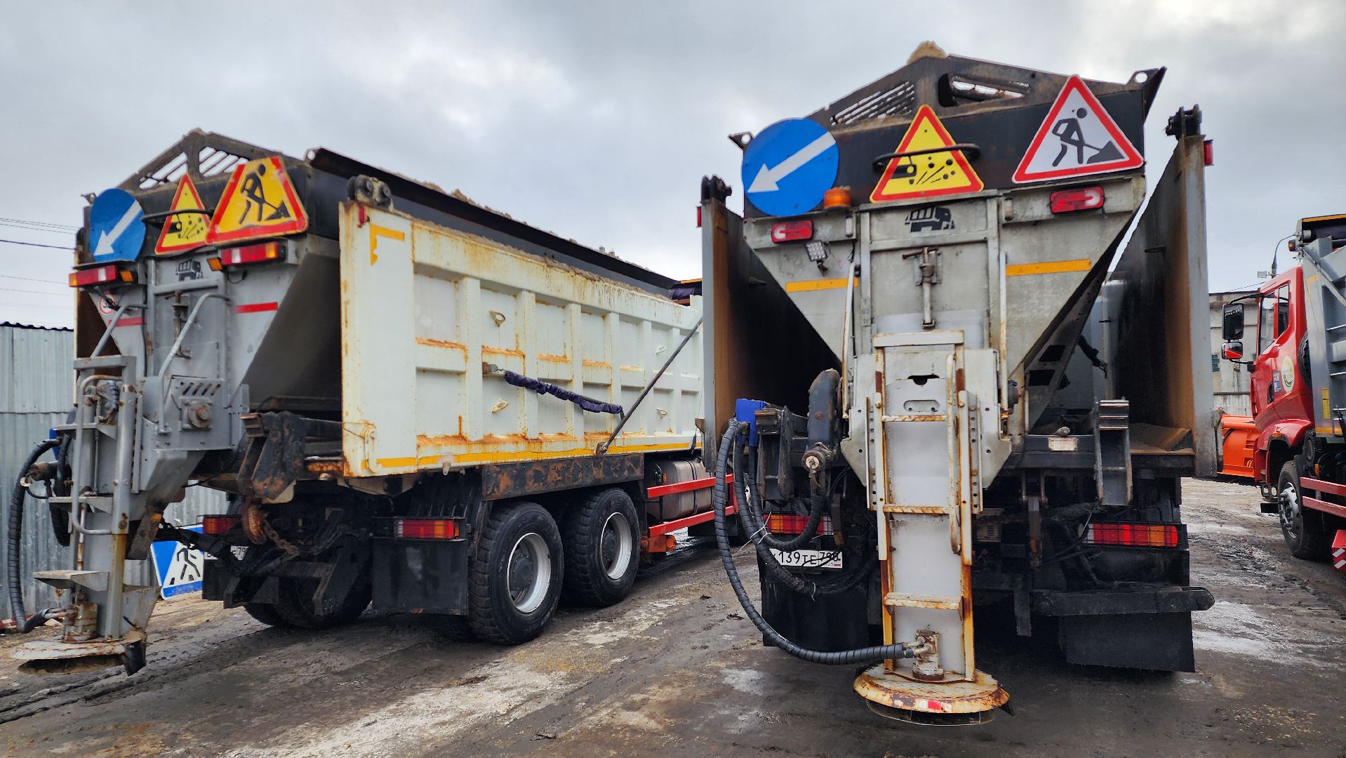 Бронницы, подготовка к зиме в бронницах, Обработка дорог, Бронницкий ДорСервис, Заготовка песка на зиму, вертикалки,