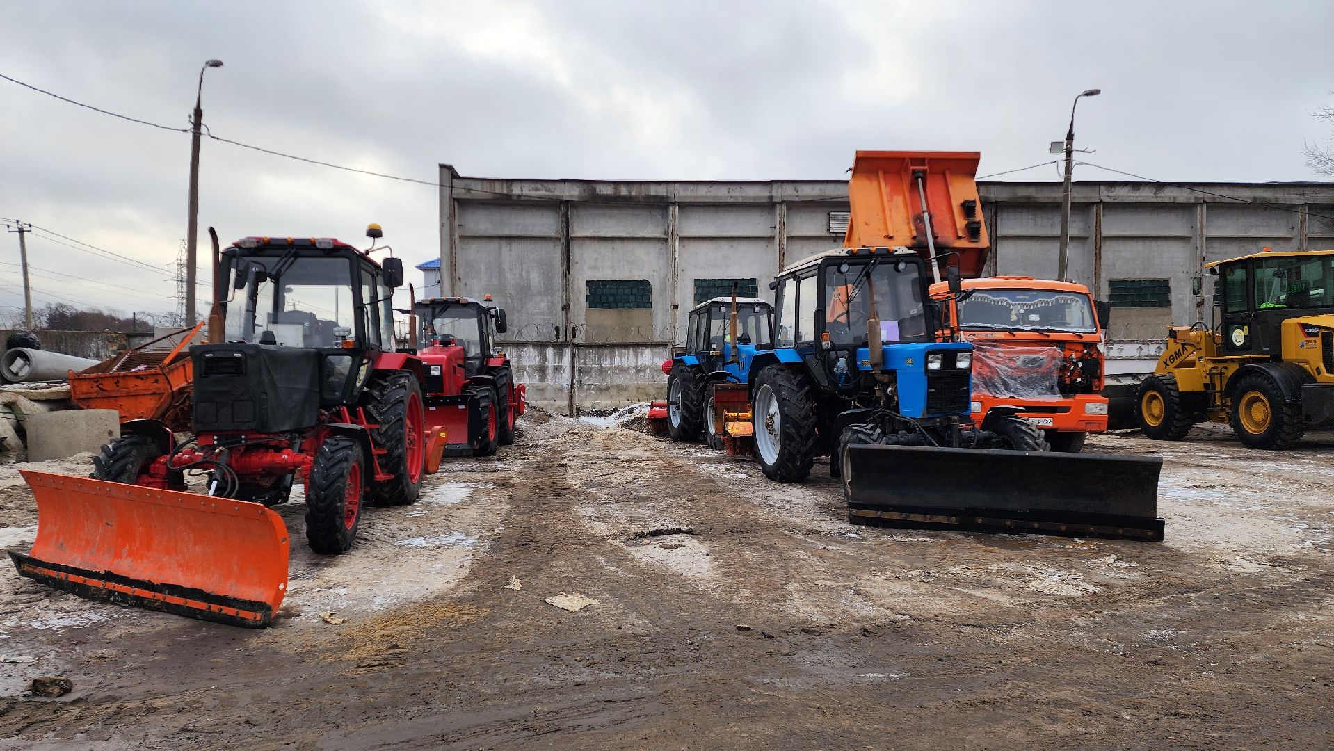 Бронницы, подготовка к зиме в бронницах, Обработка дорог, Бронницкий ДорСервис, Заготовка песка на зиму, вертикалки,