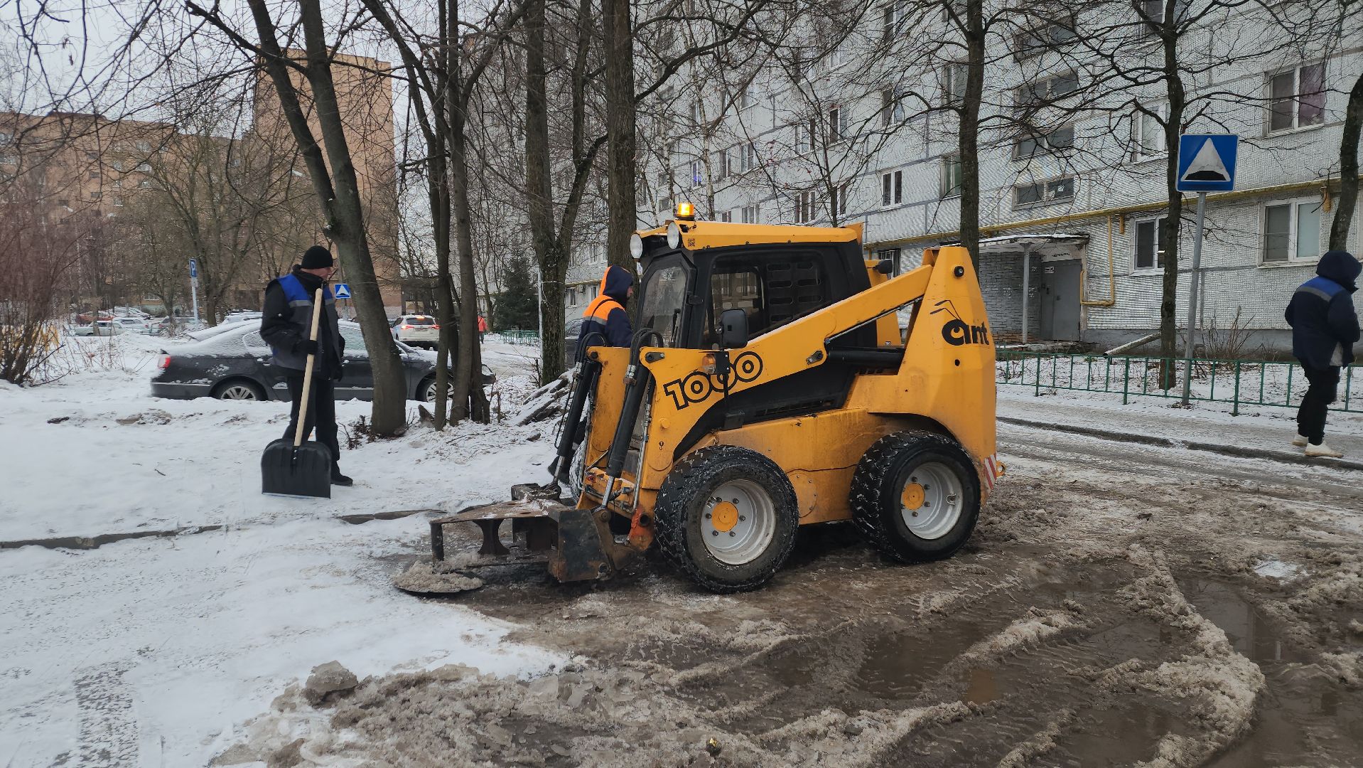 пушкино, благоустройство, вертикалки, уборка наледи, коммунальная служба, коммунальная техника, парковка, парковка автомобилей, уборка снега и наледи,