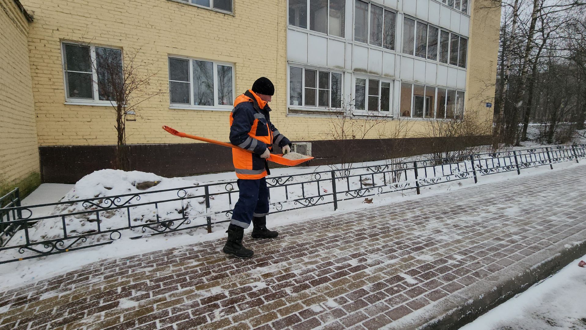 Уборка, снег, Истра, жкх,