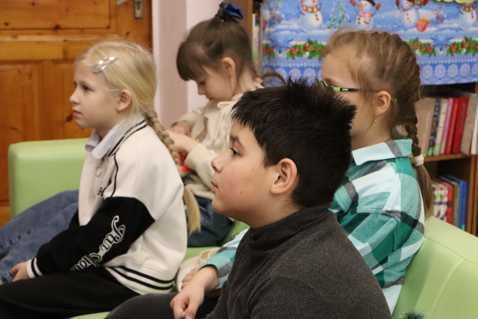 дети, серебряные пруды, молодогвардейцы, Центральная библиотека, викторина для детей, старый новый год, вертикалки,